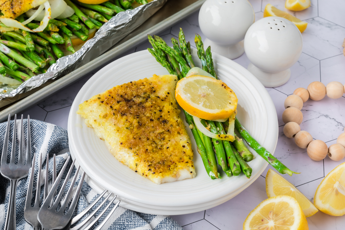 Foil Packet Baked Cod with Asparagus - Recipe by Blackberry Babe