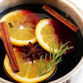 Crockpot Mulled Wine | Slow Cooker Mulled Wine | Easy Mulled Wine | #mulledwine