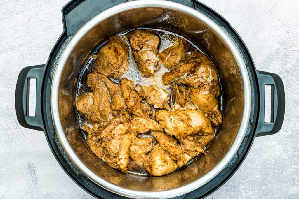Instant Pot Barbecue Pulled Chicken