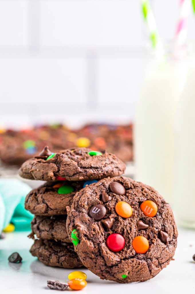 4-Ingredient M&M's Brownies Recipe - SUPER EASY! (gluten-free)