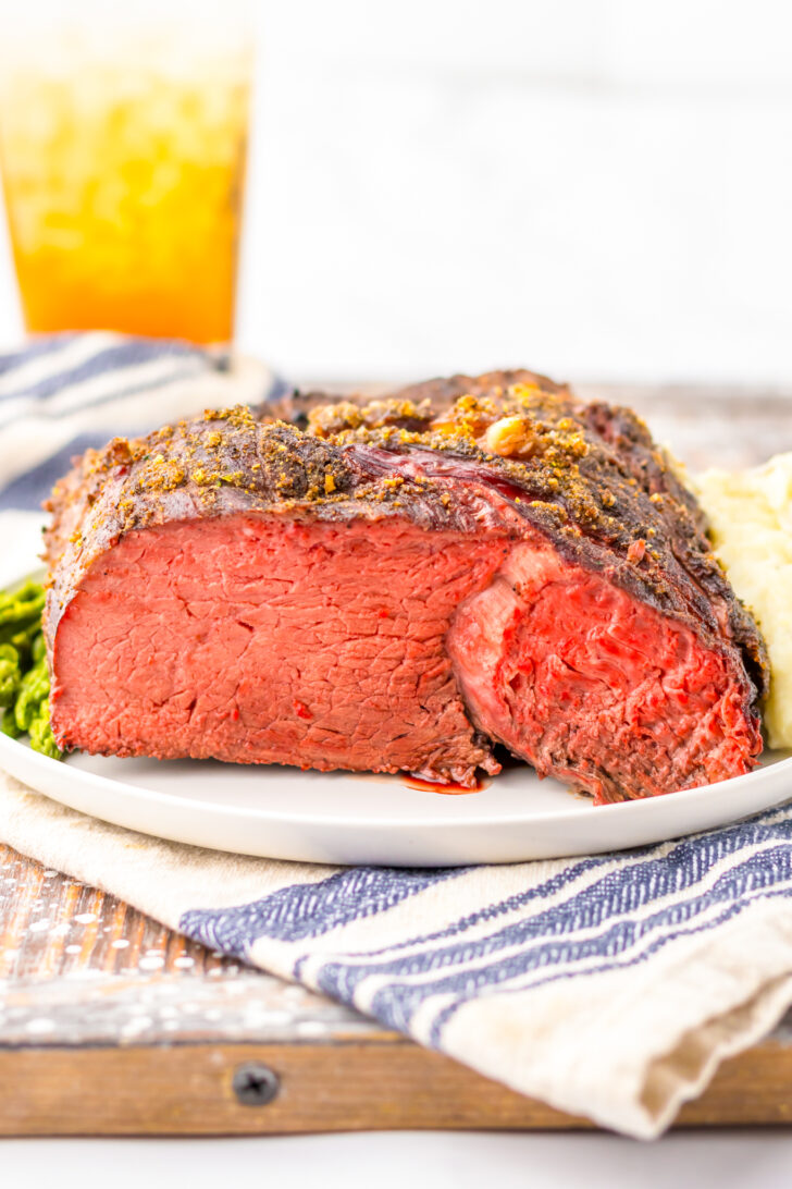 a photo of a sliced, cooked sirloin tip roast