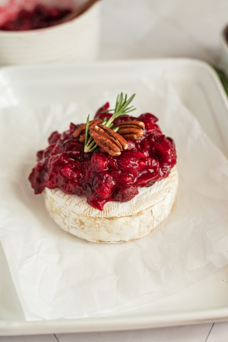baked brie with cranberry