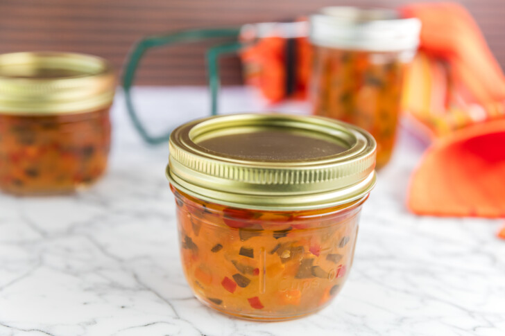 jalapeno jelly in small jars
