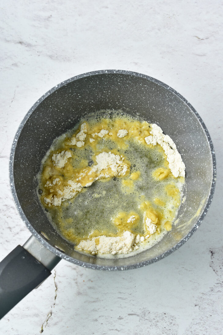 a gravy roux in a pan